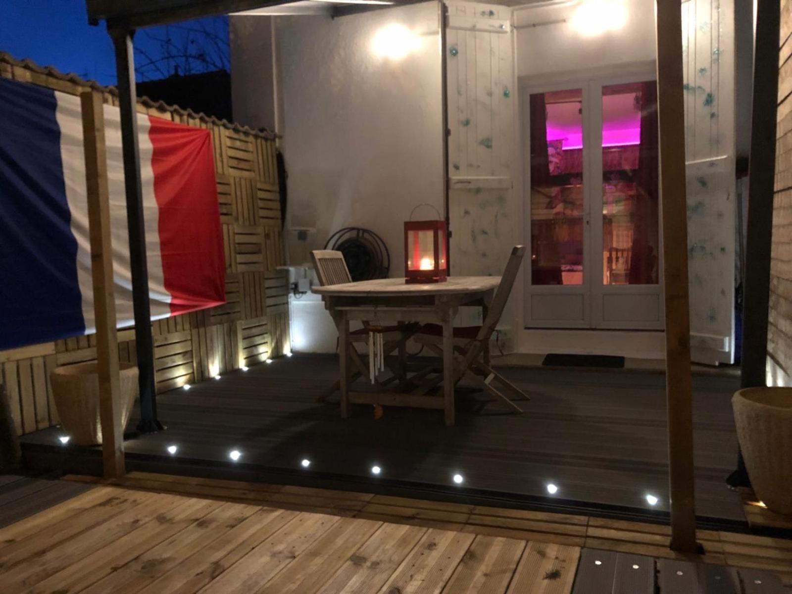 Romantic Room - Studio Jardin - Proche Disneyland Paris Crecy-la-Chapelle Kültér fotó
